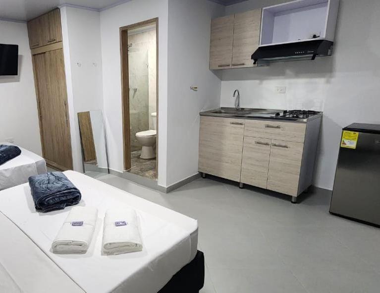 Hotel Medellin Calasanz Екстер'єр фото