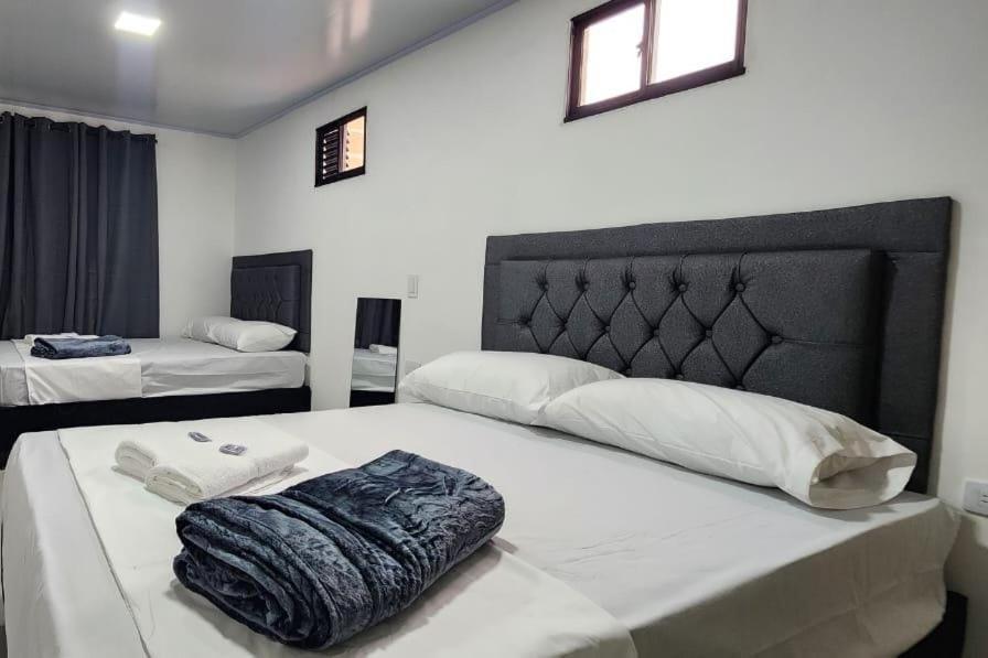 Hotel Medellin Calasanz Екстер'єр фото