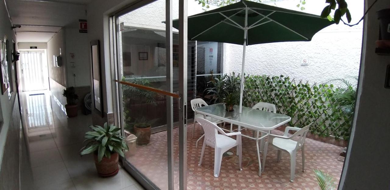 Hotel Medellin Calasanz Екстер'єр фото